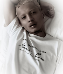 1000 handsome Guys tarnish 007 5d4d1bbb74646.jpg