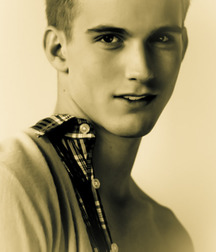 1000 handsome Guys Sepia 007 5d4d1cbd1c5db.jpg