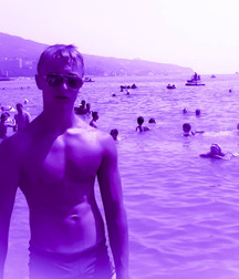 1000 handsome Guys purple 007 5d4d1dc644296.jpg