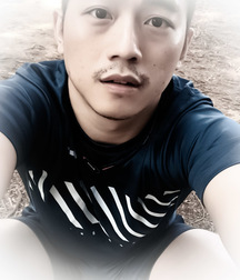 1000 handsome Guys tarnish 009 5d4d200955c25.jpg
