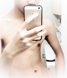 1000 handsome Guys tarnish 009 5d4d20990af9e.jpg