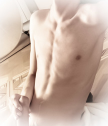 1000 handsome Guys tarnish 009 5d4d20b846ab7.jpg