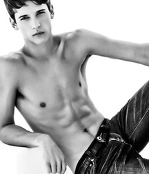 1000 handsome Guys bwKorn 010 5d4fc14c7bd12.jpg