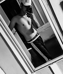 1000 handsome Guys bwKorn 010 5d4fc1580c881.jpg