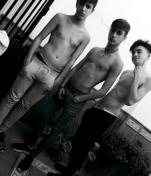1000 handsome Guys bw soft 010 5d51111c2bf87.jpg