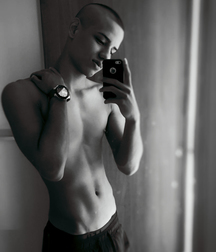 1000 handsome Guys bw soft 010 5d51111f28508.jpg