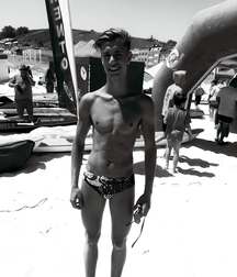 1000 handsome Guys bw soft 010 5d5111227e48a.jpg