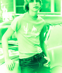 1000 handsome Guys green soft 0822 5d5ec8f78815e.jpg