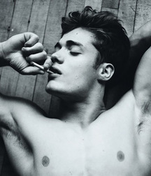 SMOKIN HOT 56eb4b33e457e.jpg