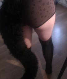 Doggy Slave 56efcac1a9912.jpg