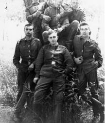 Солдаты 5a47a67ce414c.jpg