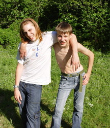 Tolik and friend 577c06d830ccd.jpg