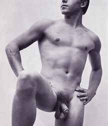 Black & White 58309e427fce6.jpg