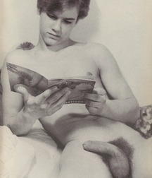 Black & White 58309e590a7d7.jpg