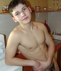 makar 573424a0bb24a.jpg