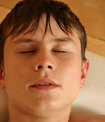 Hot-tub teenboy image set 57366cf6ddaf1.jpg