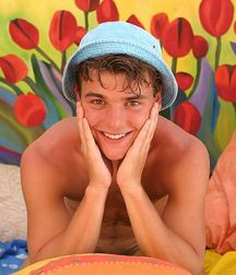 Renato 5749be011cb5c.jpg