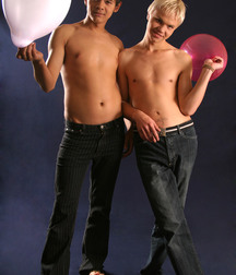 Yurik & Rustam (complete) 574ed714bfaa2.jpg