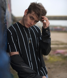 hot model boy GAY TUBE 6020f117784af.jpeg