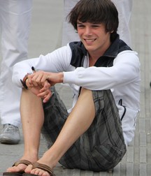 Barefooted boys 59920f60a820f.jpg