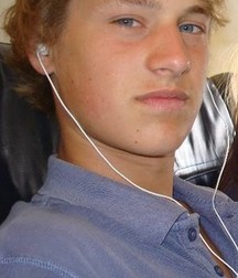 Internet boys 12 59a1bd26d2d5a.jpg