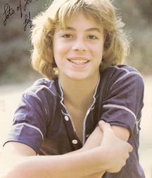 Boys with long hair 2 59d3e49a19580.jpg