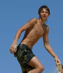 Internet boys 13 59e264a415564.jpg