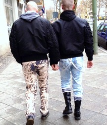 Skinheads 5710b22a8342d.jpg