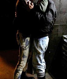Skinheads 5710b24f7d17c.jpg