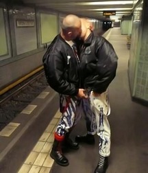 Skinheads 5710b25edbd6a.jpg