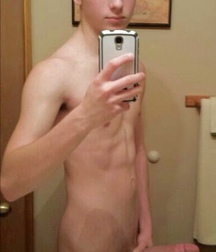 Uploaded by:larkyzz 5beb31d110ddc.jpg