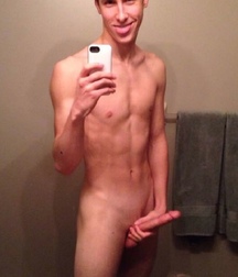 Uploaded by:larkyzz 5beb31e4c3d07.jpg