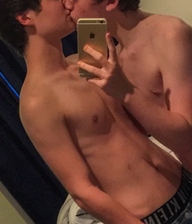 Uploaded by:larkyzz 5bf449dc51ffc.jpg
