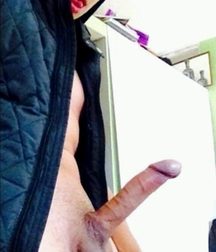 A world of selfies n 4 5bf5d0e00919f.jpg
