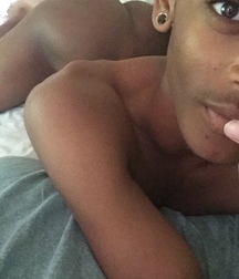 A world of selfies n 4 5bf5d1a9ef3e5.jpg