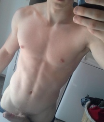 A World Of Selfie 5bf5d6b38ba88.jpg