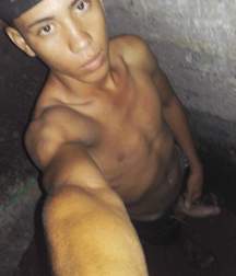 A World Of Selfie 5bf5d6c68da44.jpg