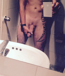 A World Of Selfie 3  5bf690b3e2faf.jpg