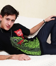 Alec (complete set) 5750dc7808d32.jpg