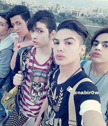 iran hot boys 578167528d12e.jpg