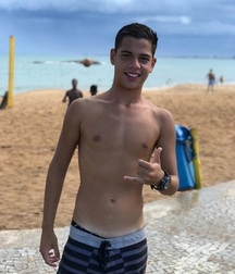 INSTA BOYS 5cd283c2a89a7.jpg