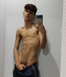 Hots Boys Gay Tube 60519a499637d.jpg