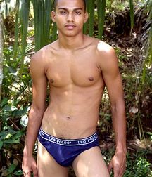 Monxo - nicely endowed!  5d44c71ab396b.jpg