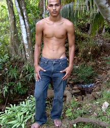 Monxo - nicely endowed!  5d44c72042f5c.jpg