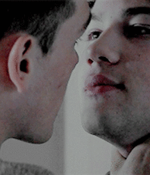 American Crime - Taylor and Luke  5bee0a40010c4.gif