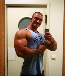 NCL23  - Muscle self pics mix 1 574a92ec8346b.jpg