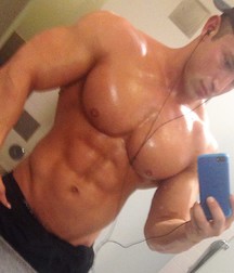 NCL23  - Muscle self pics mix 2 574b39ef40b42.jpg