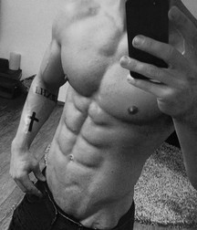 NCL23  - Muscle self pics mix 2 574b3a4be0eb5.jpg