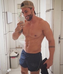 NCL23  - Muscle self pics mix 2 574b3aa0edc53.jpg