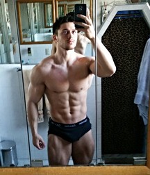 NCL23  - Muscle self pics mix 2 574b3b2b57b50.jpg